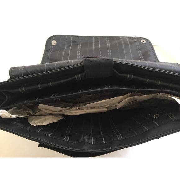 Kenneth Cole Reaction Laptop Computer Case/Bag‎ with Sox Logo Embossed - Picture 6 of 10